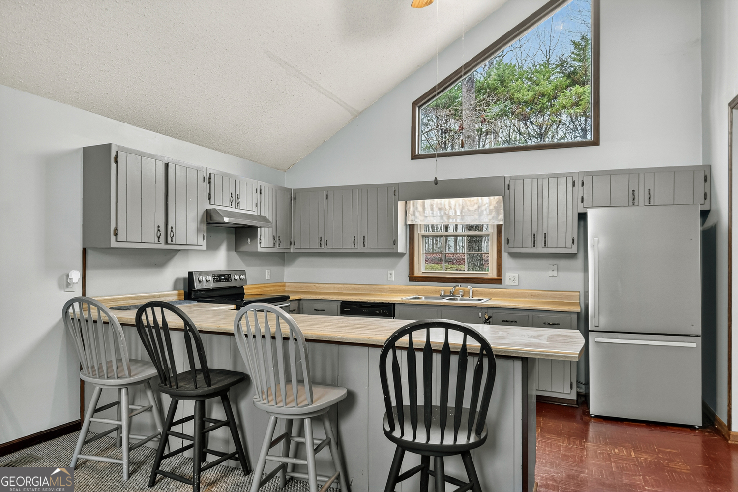 95 N Crestview Drive Ellijay GA 30540
