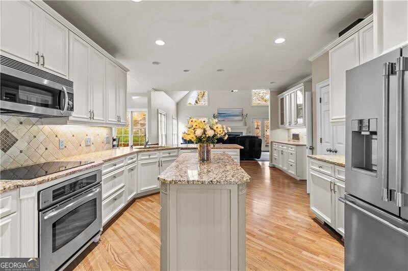3025 Oaktree Landing NE Marietta GA 30066