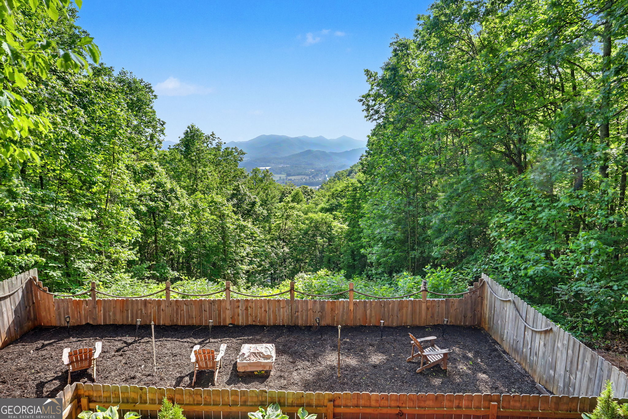 44 Laquinta Lane Dillard GA 30537