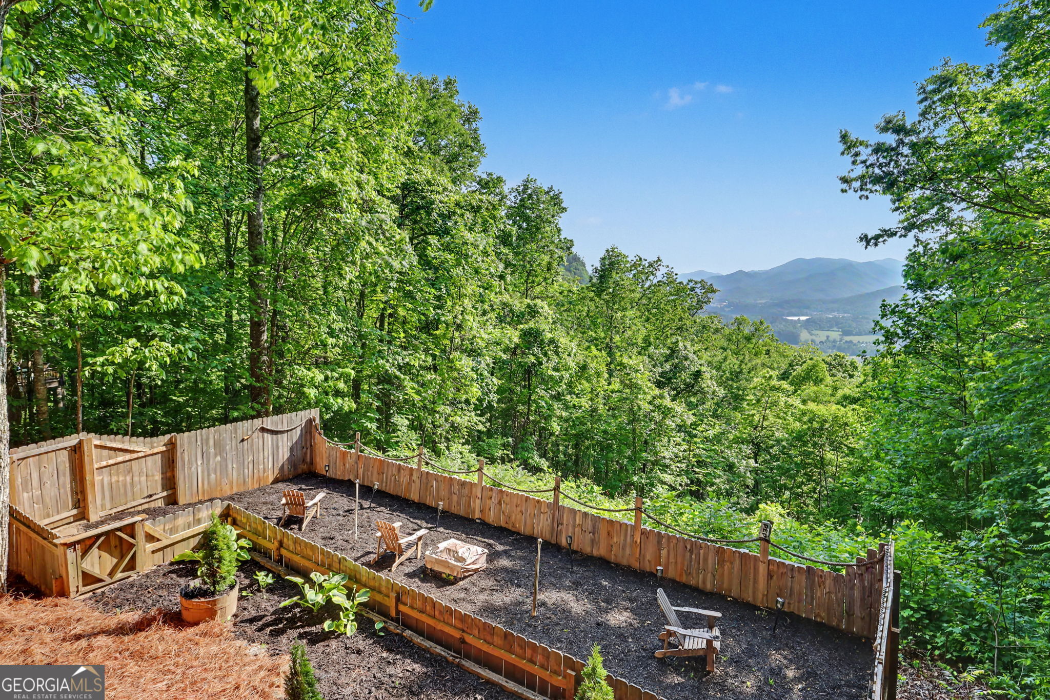 44 Laquinta Lane Dillard GA 30537