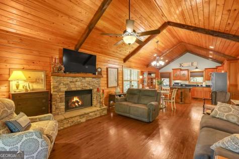 18 Shelter Cove Road Cleveland GA 30528