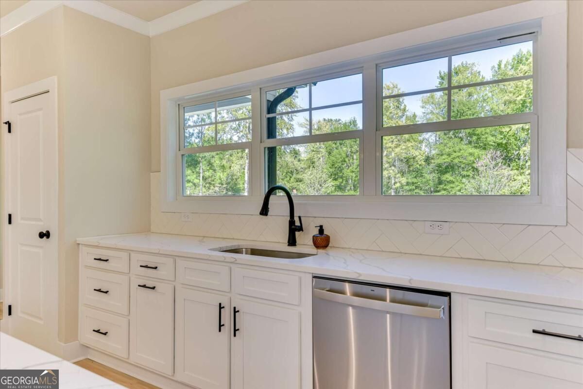 1021 Pointe S Tignall GA 30668