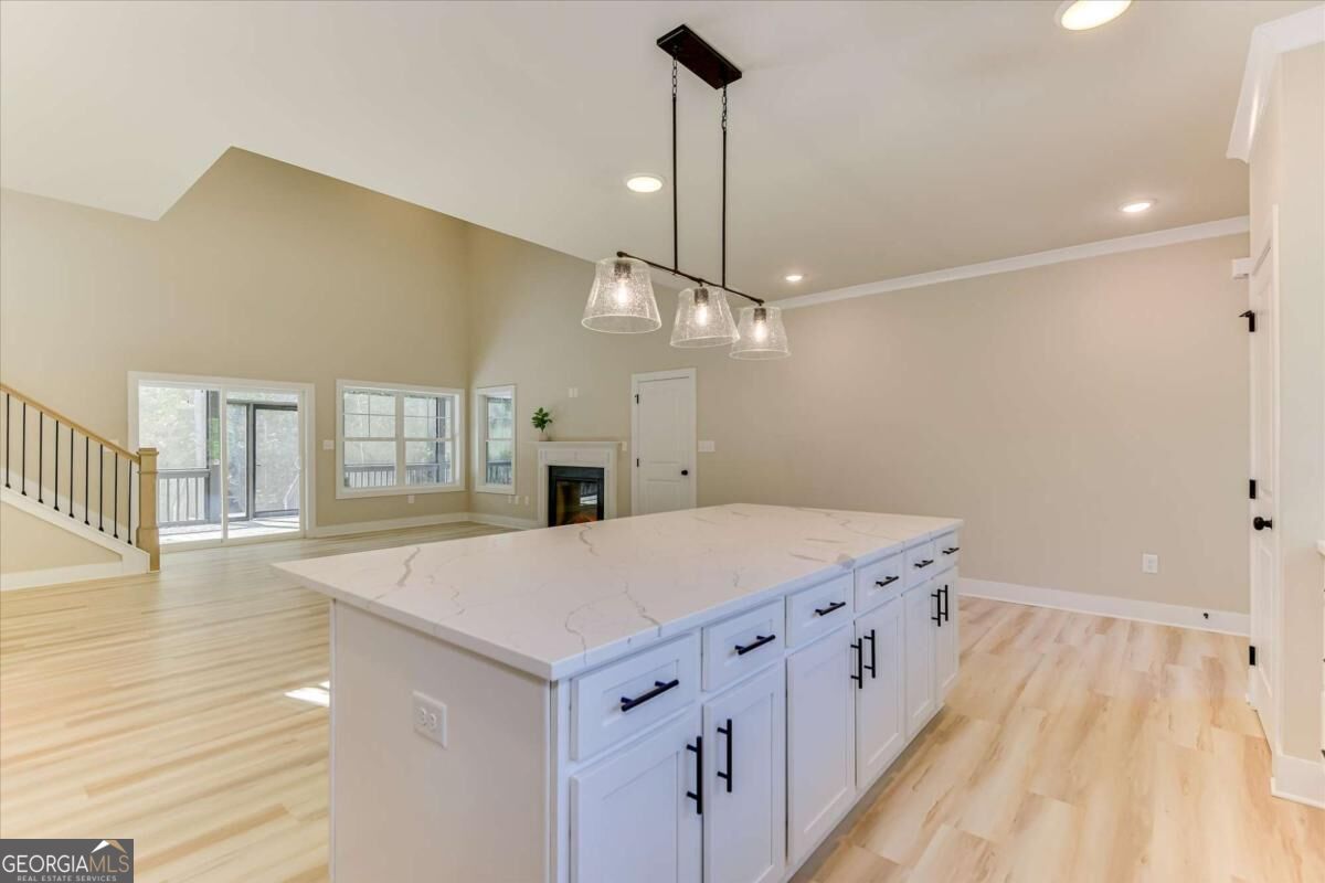 1021 Pointe S Tignall GA 30668