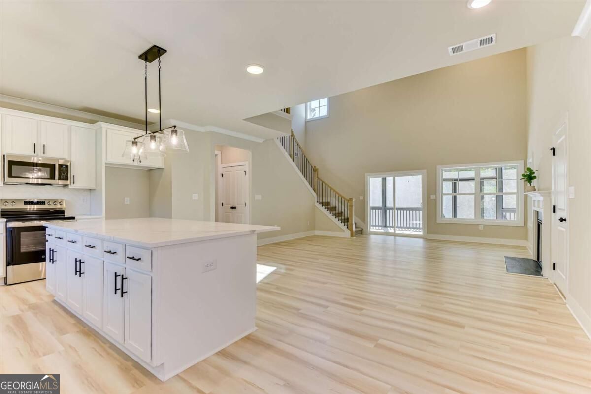 1021 Pointe S Tignall GA 30668