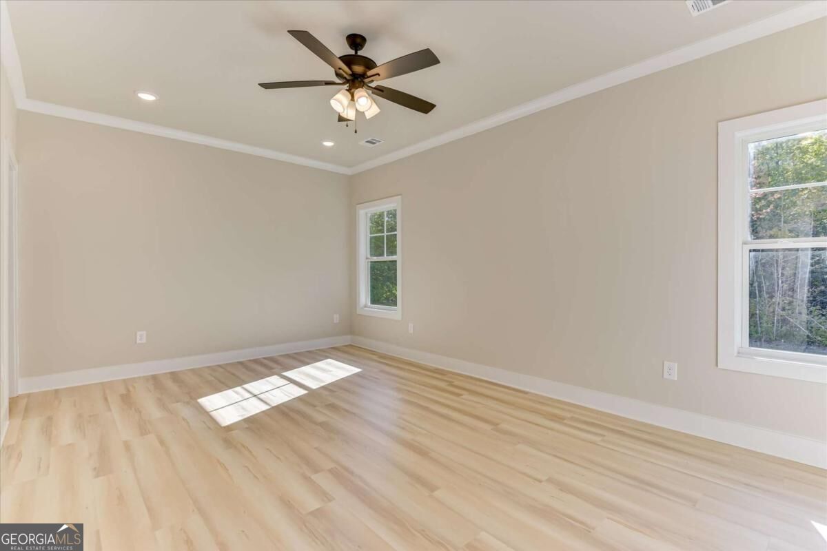 1021 Pointe S Tignall GA 30668
