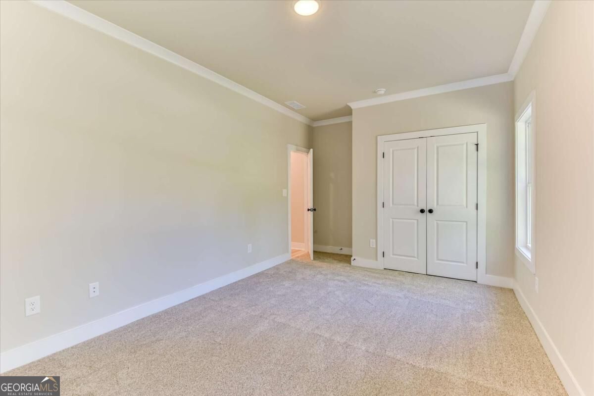 1021 Pointe S Tignall GA 30668