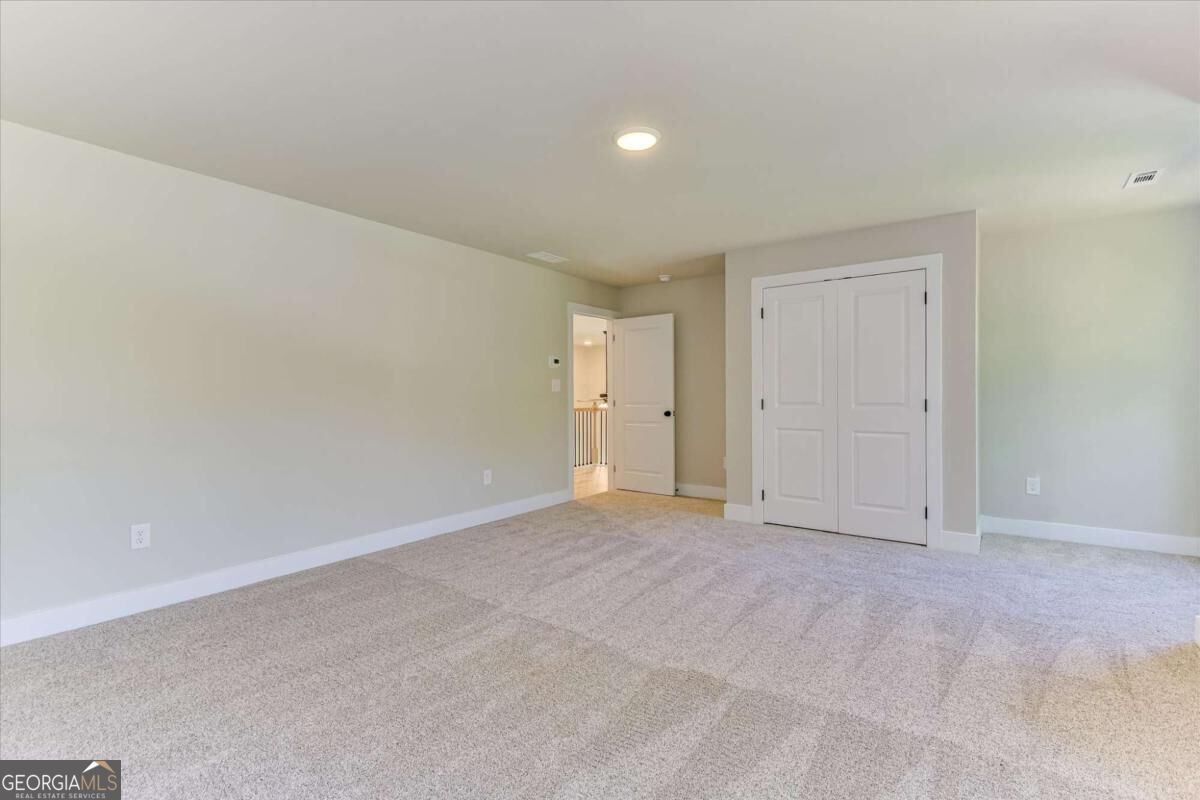 1021 Pointe S Tignall GA 30668