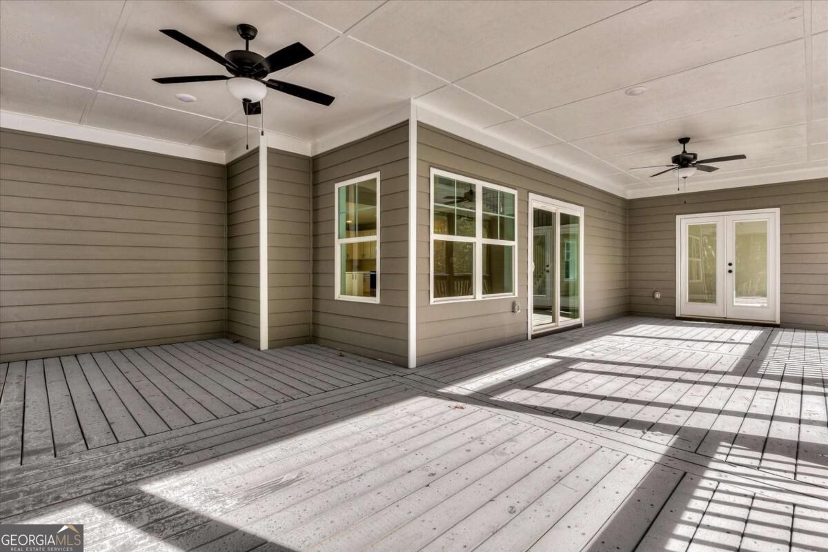 1021 Pointe S Tignall GA 30668