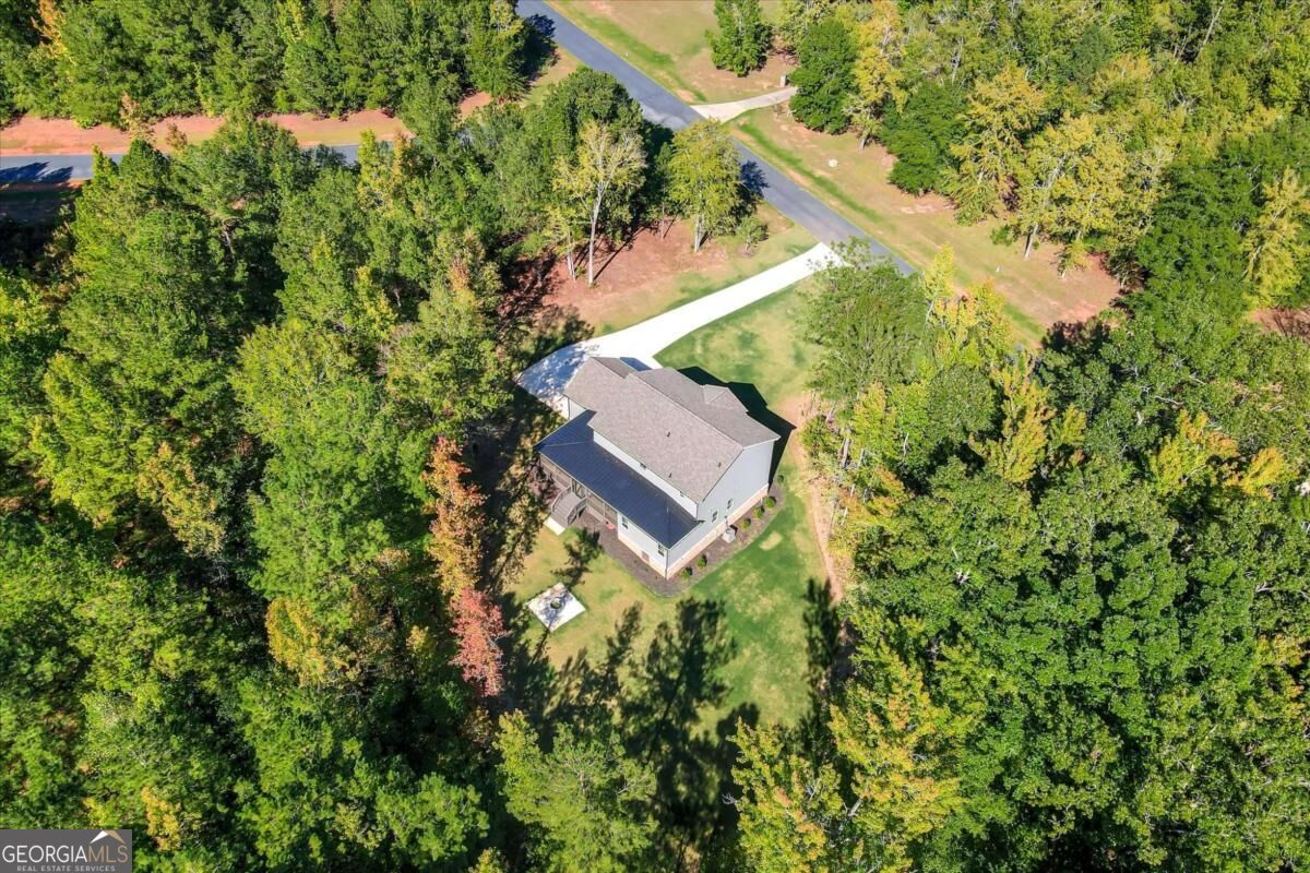 1021 Pointe S Tignall GA 30668