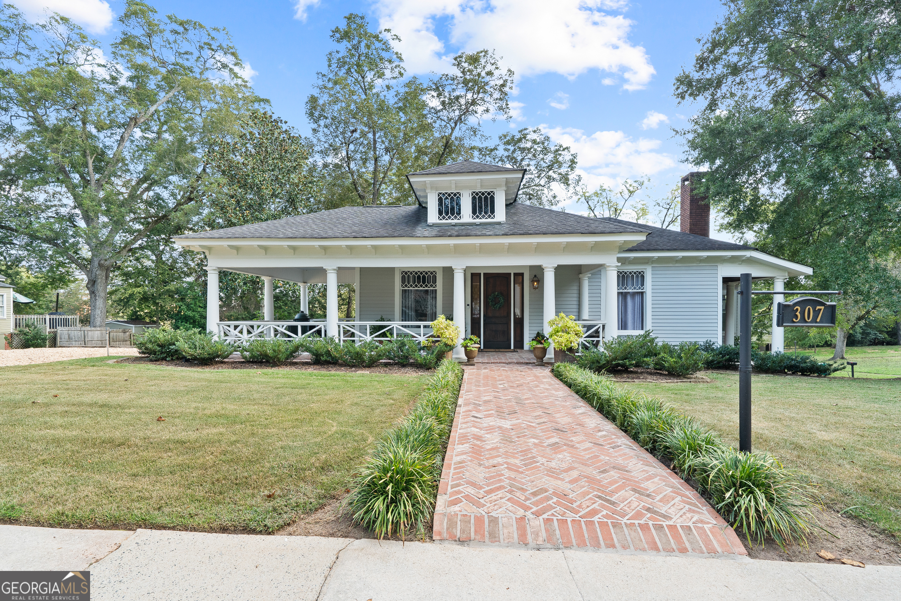 307 Wayne Street Eatonton GA 31024