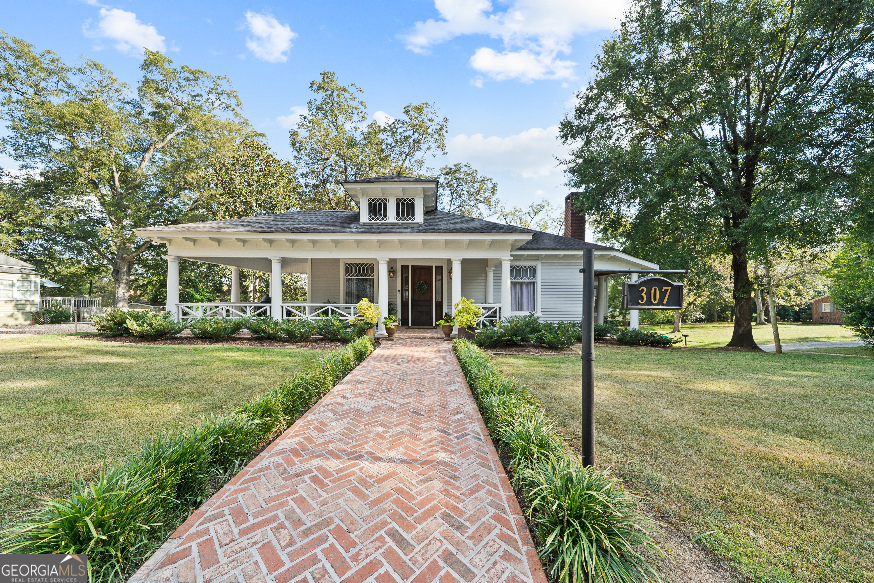 307 Wayne Street Eatonton GA 31024