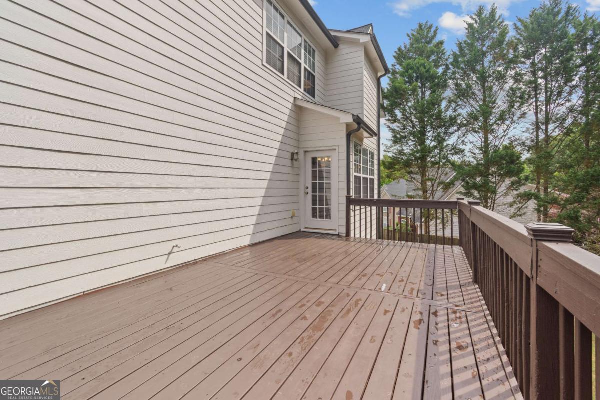 243 Ribbon Leaf View Suwanee GA 30024