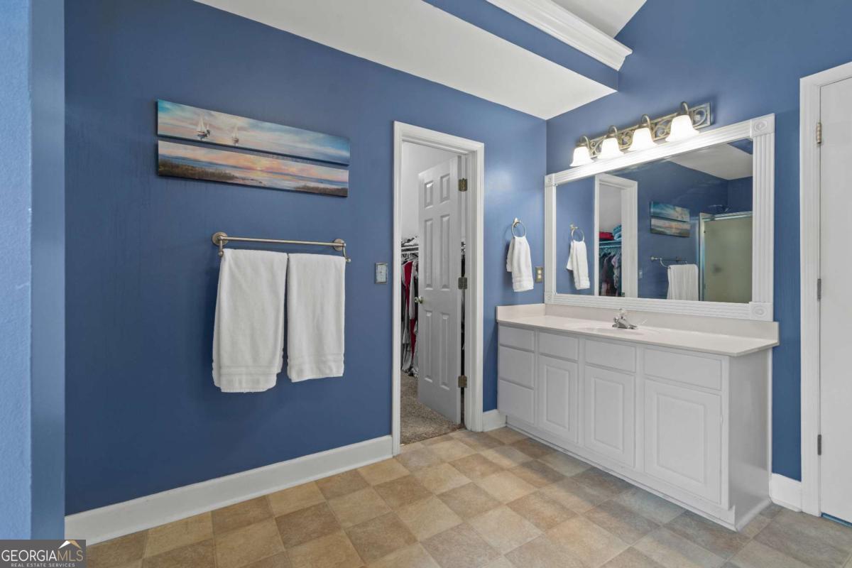 243 Ribbon Leaf View Suwanee GA 30024
