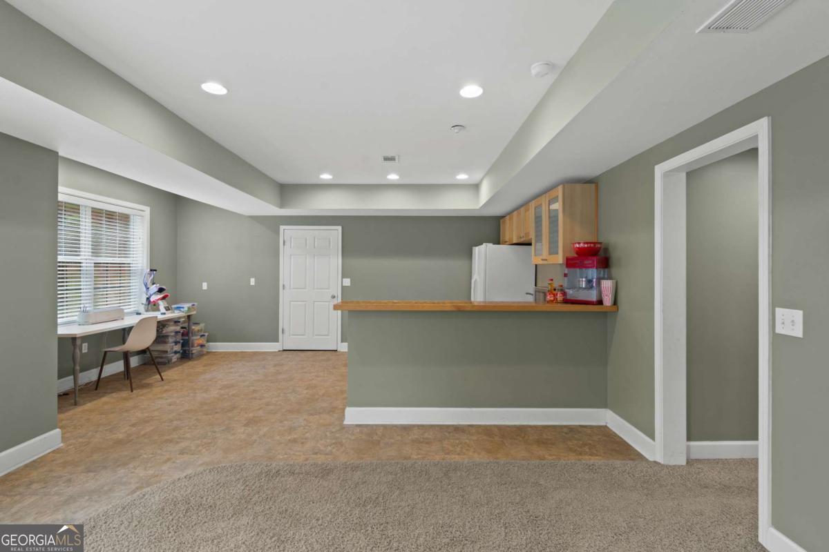 243 Ribbon Leaf View Suwanee GA 30024