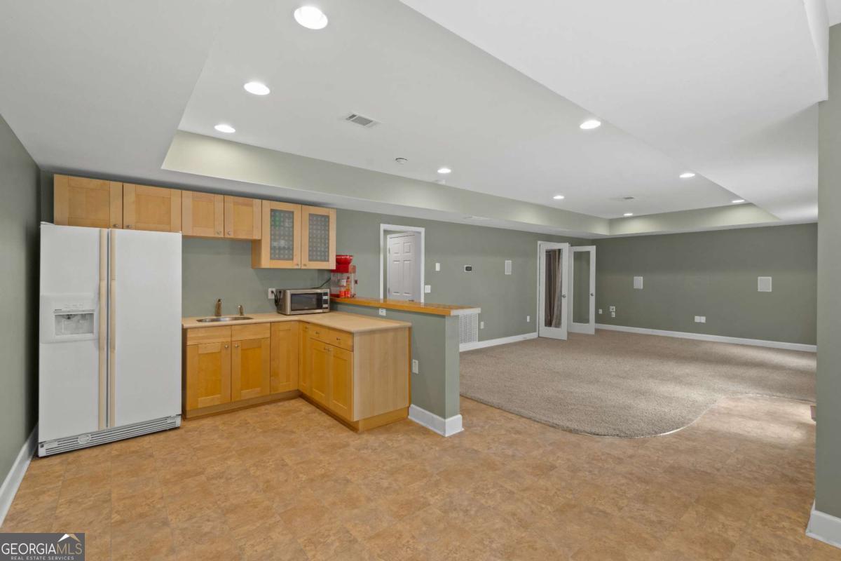 243 Ribbon Leaf View Suwanee GA 30024