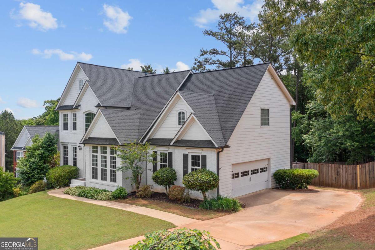 243 Ribbon Leaf View Suwanee GA 30024