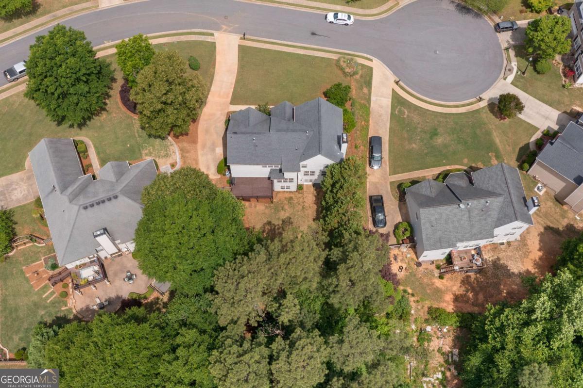 243 Ribbon Leaf View Suwanee GA 30024