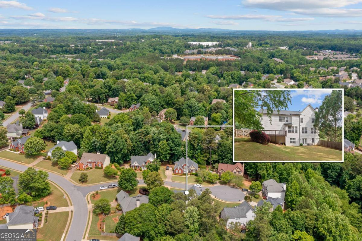 243 Ribbon Leaf View Suwanee GA 30024