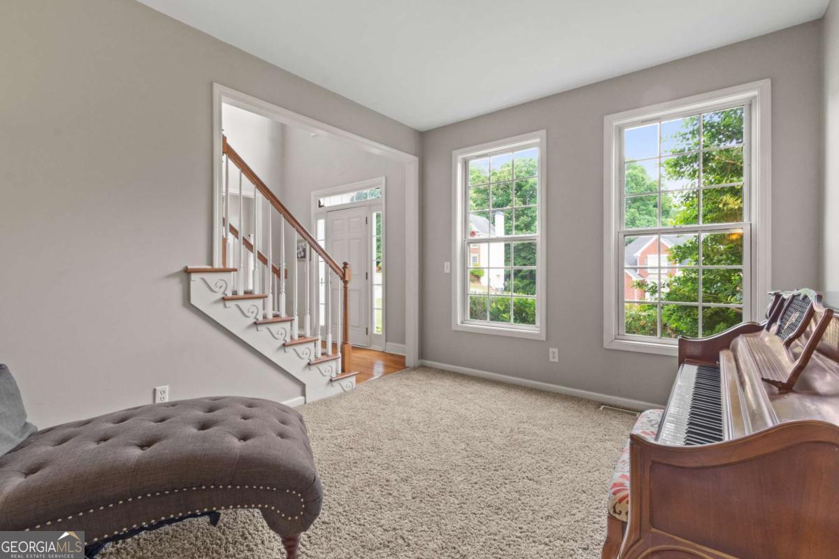 243 Ribbon Leaf View Suwanee GA 30024