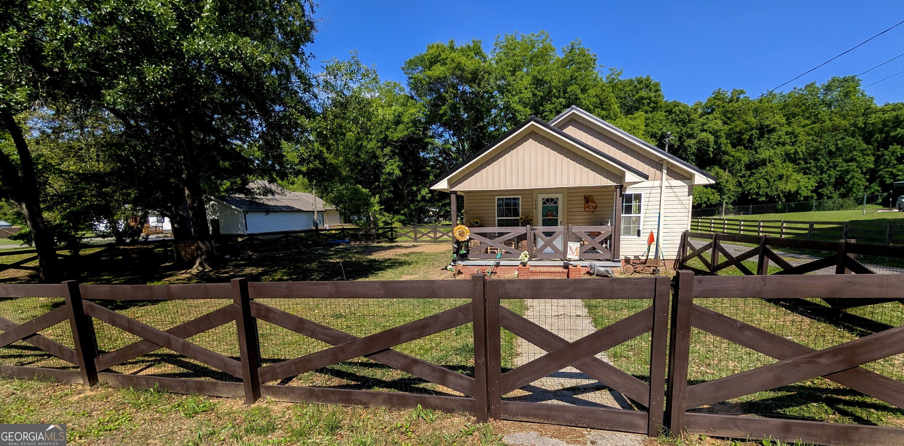 306 S Piedmont Avenue Rockmart GA 30153