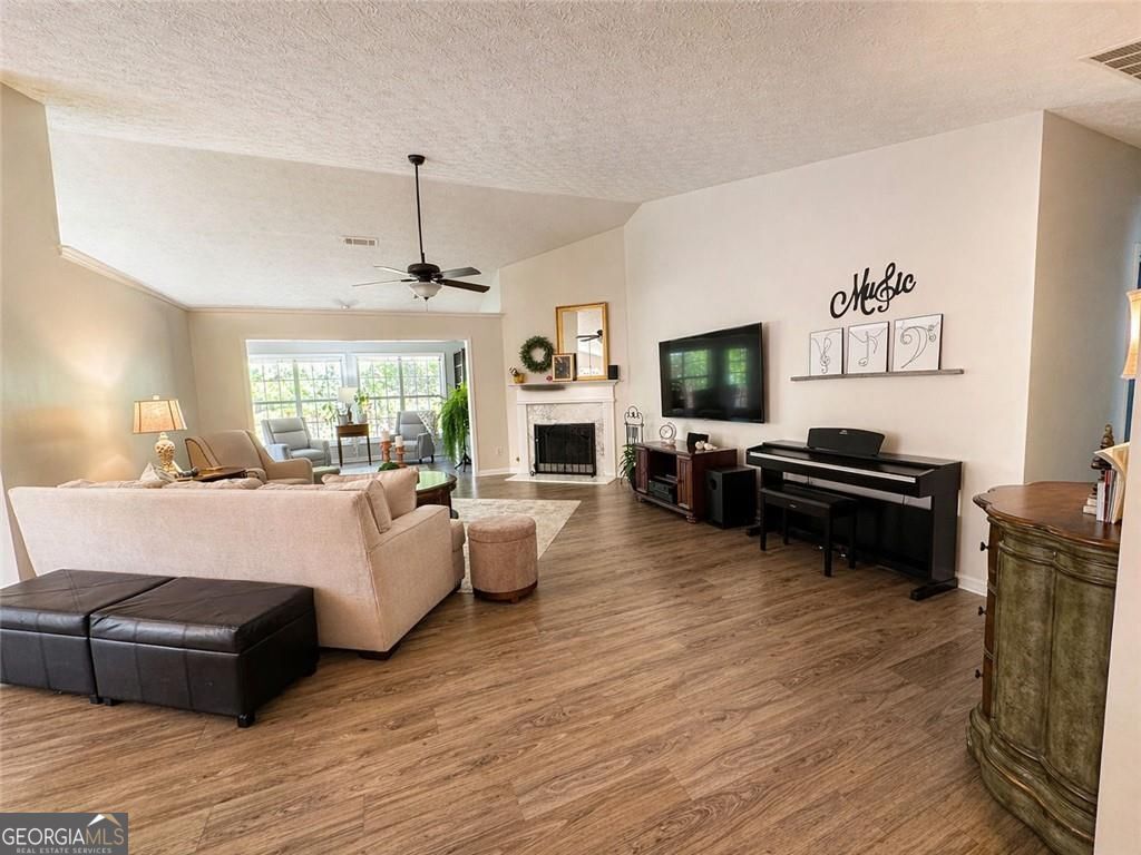 2263 Hansford Pass Buford GA 30519
