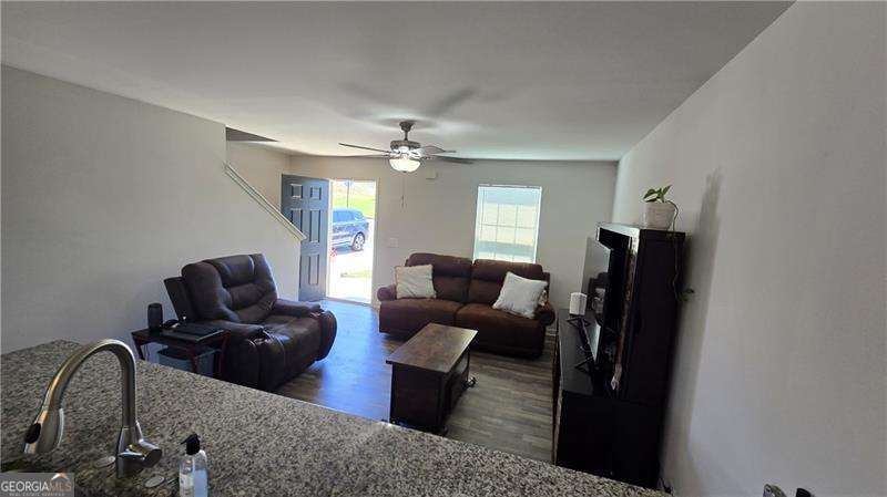 25 Oxford Lane Kingston GA 30145