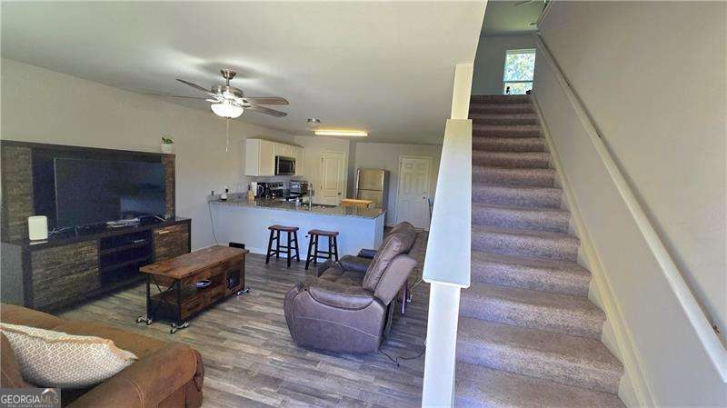 25 Oxford Lane Kingston GA 30145