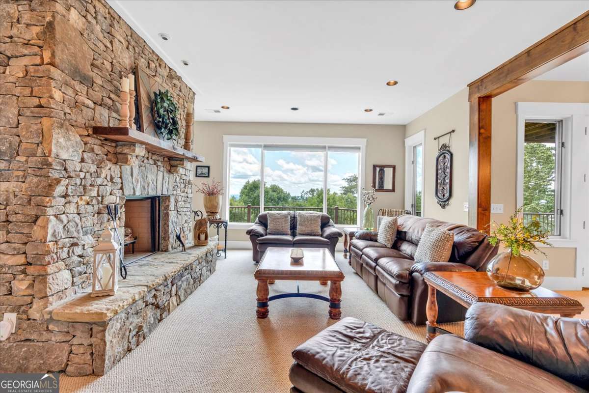 52 Waterside Drive SE Cartersville GA 30121