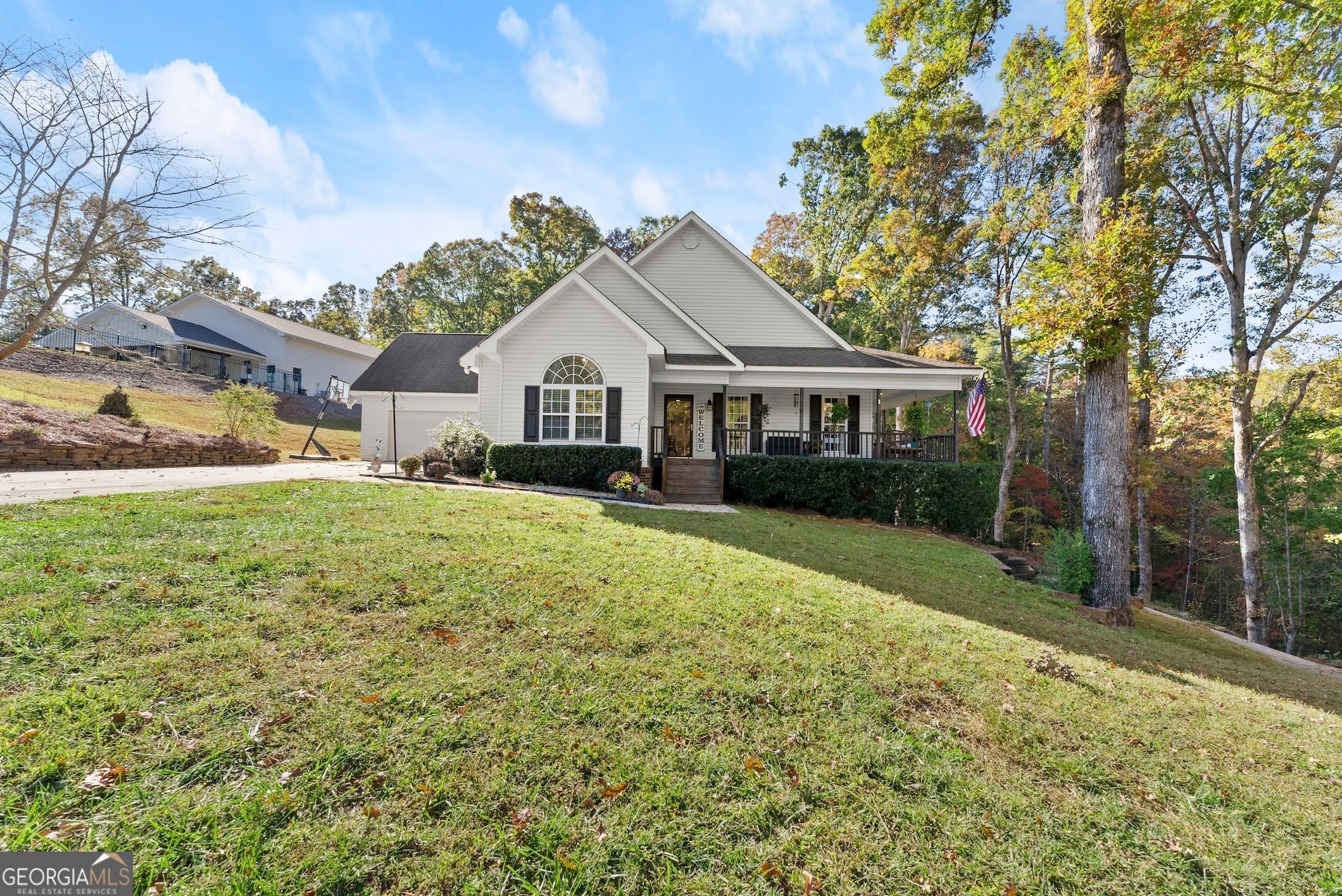 125 And 87 Rainbow Circle Cleveland GA 30528