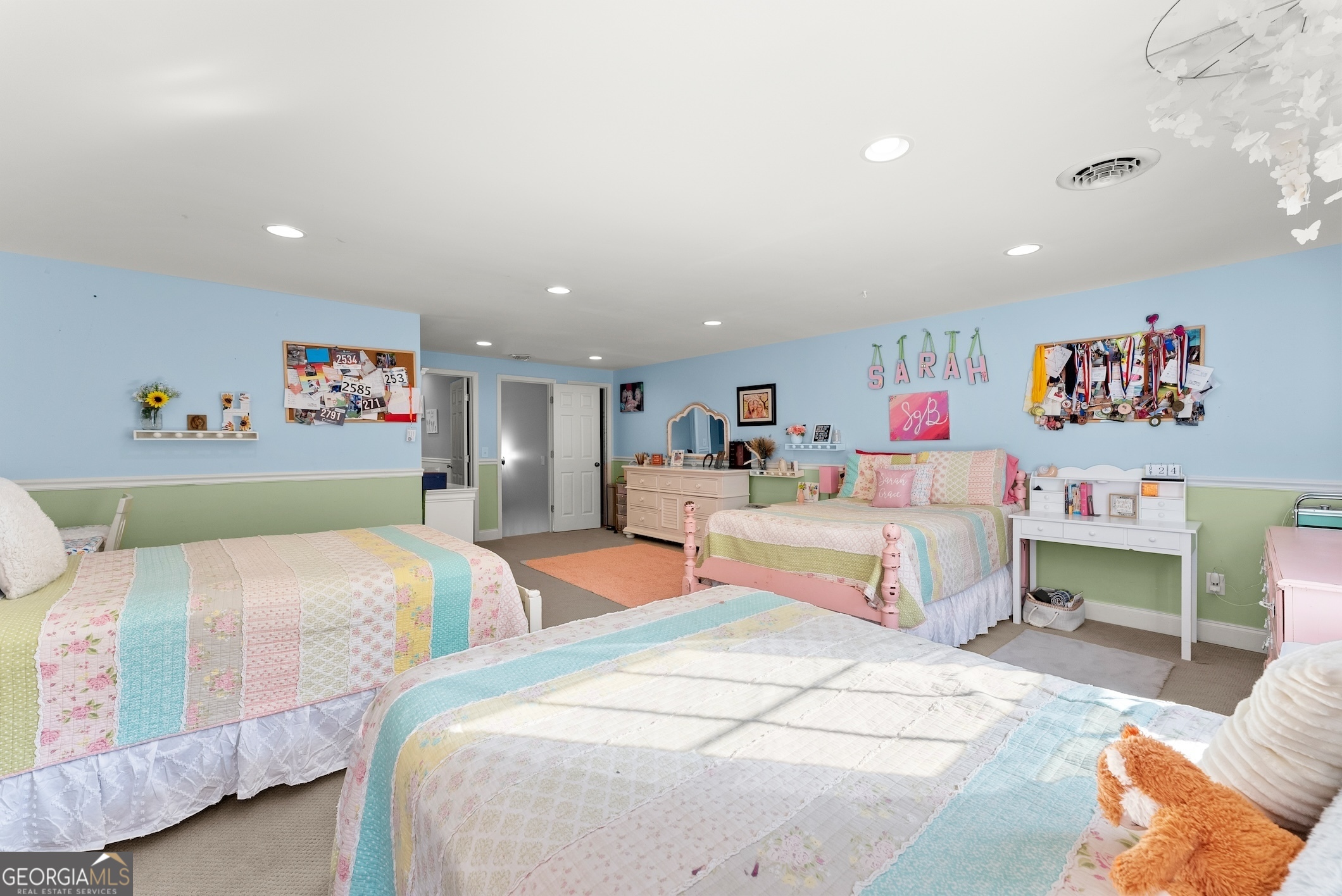 125 And 87 Rainbow Circle Cleveland GA 30528