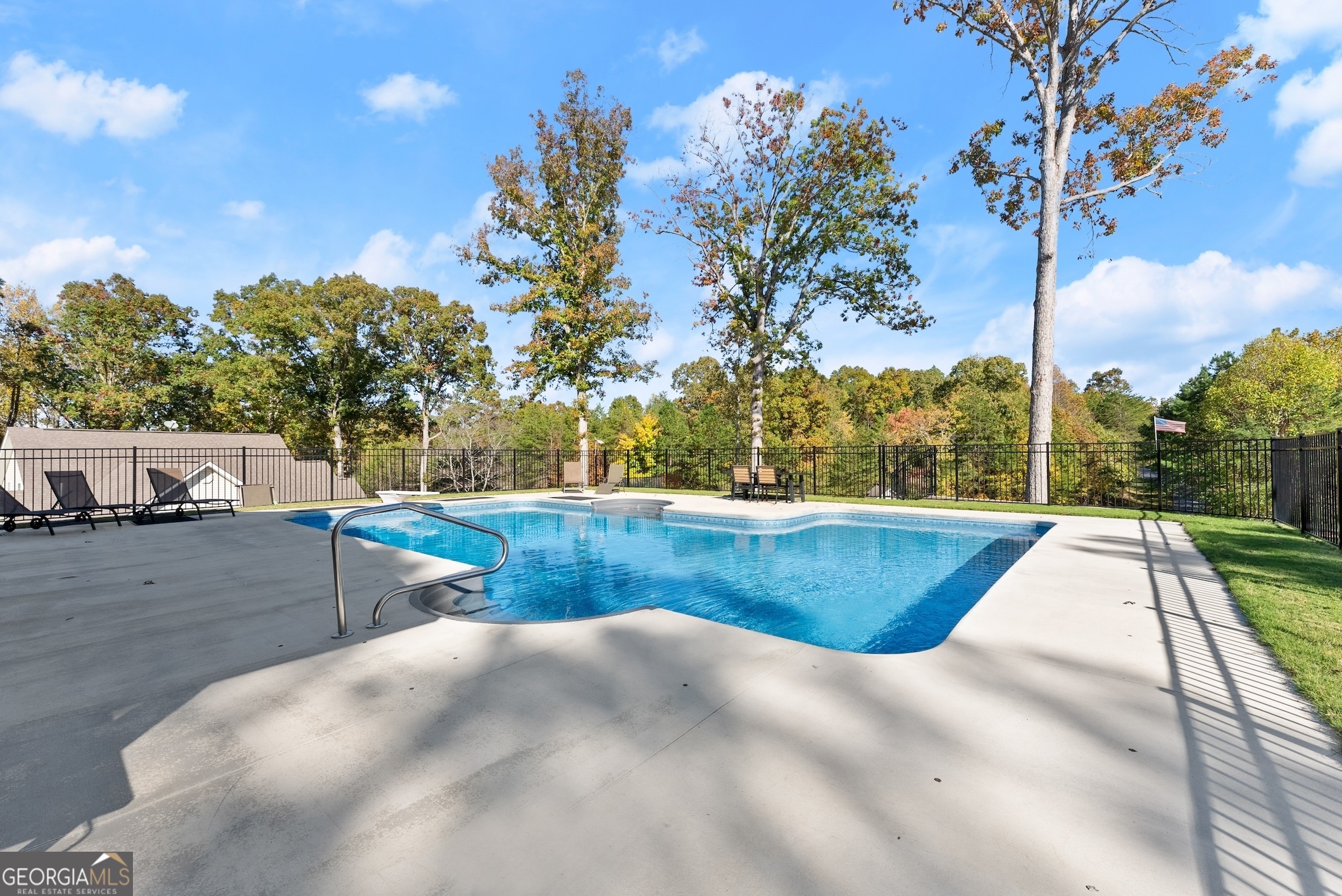 125 And 87 Rainbow Circle Cleveland GA 30528