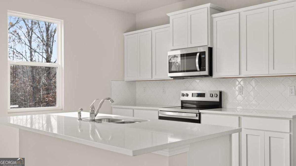 101 White Spruce Way Newnan GA 30265