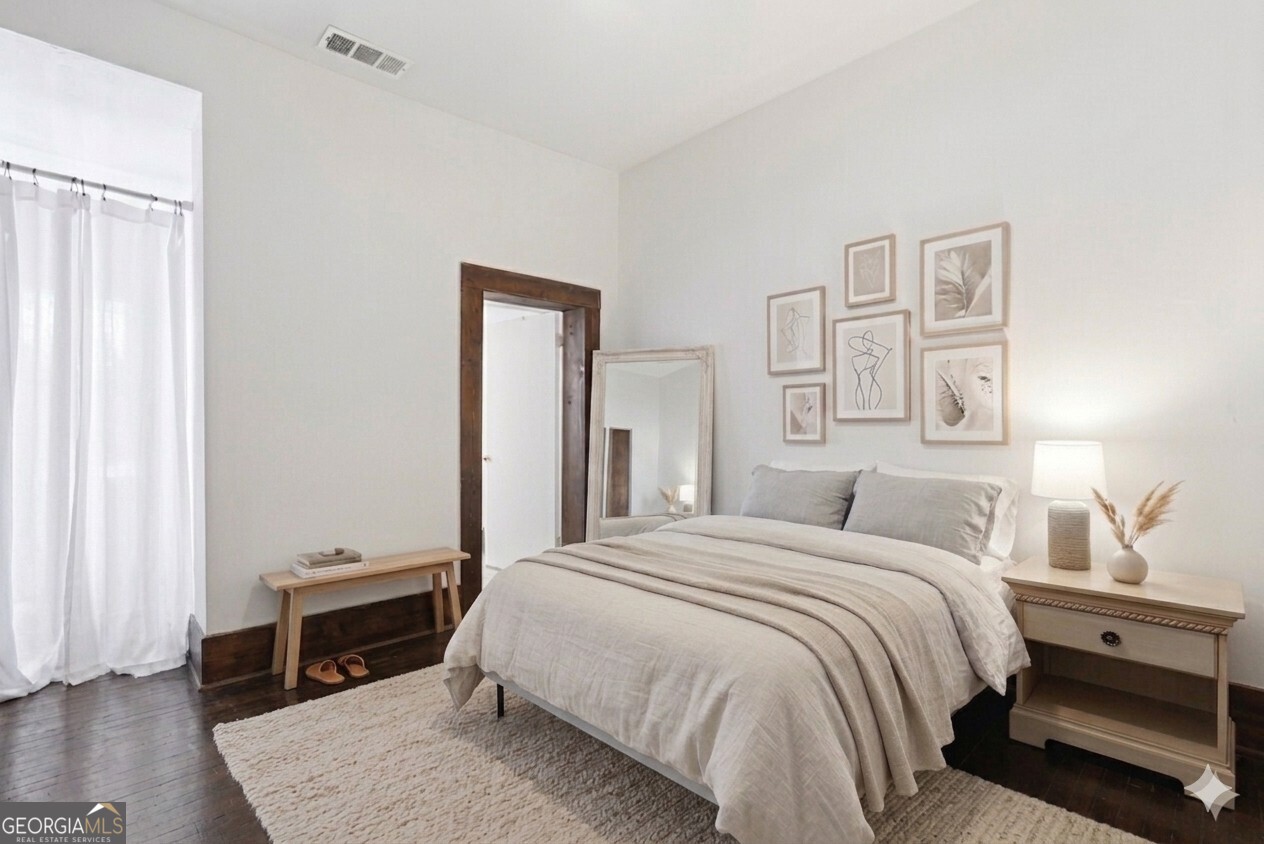 219 Abercorn Street Savannah GA 31401