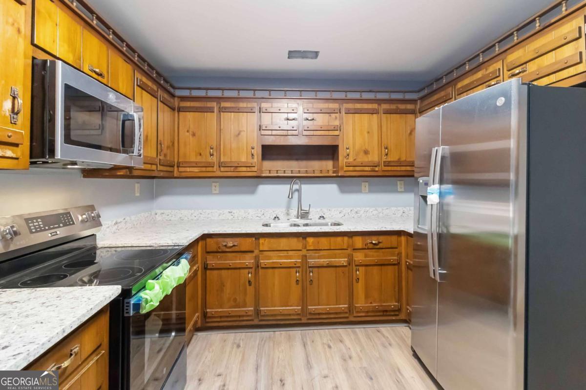 170 Pebble Path Douglasville GA 30134