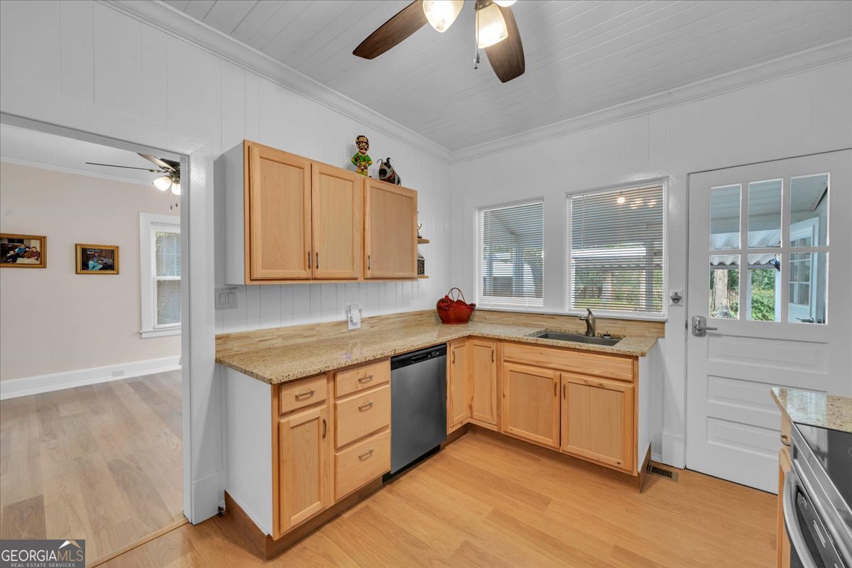 425 S 3rd Street Vienna GA 31092