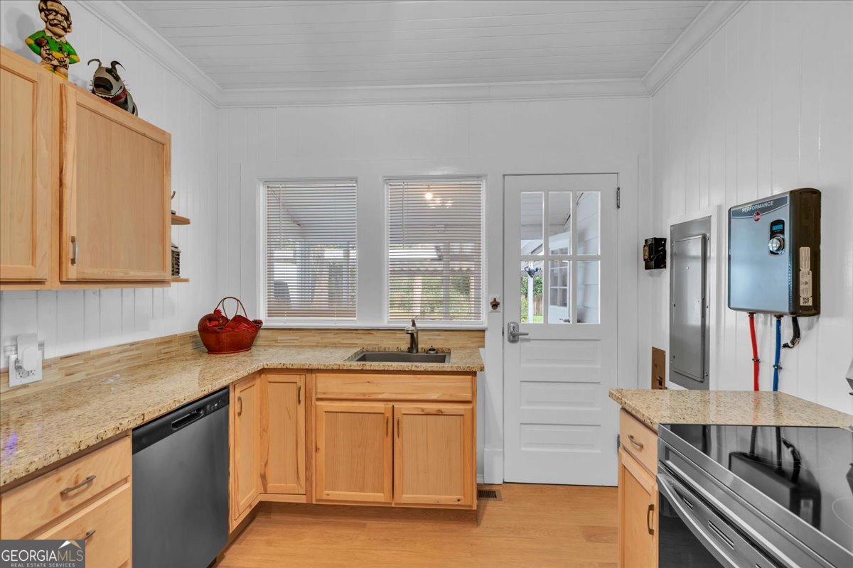 425 S 3rd Street Vienna GA 31092