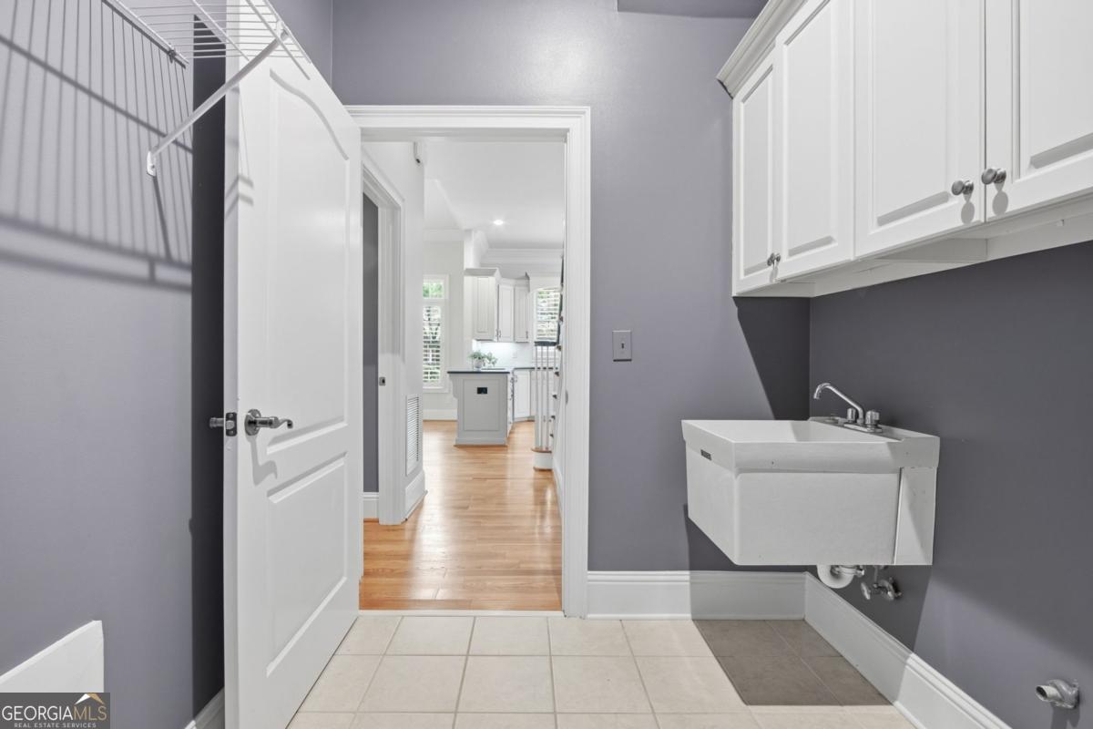 8410 Parker Place Roswell GA 30076