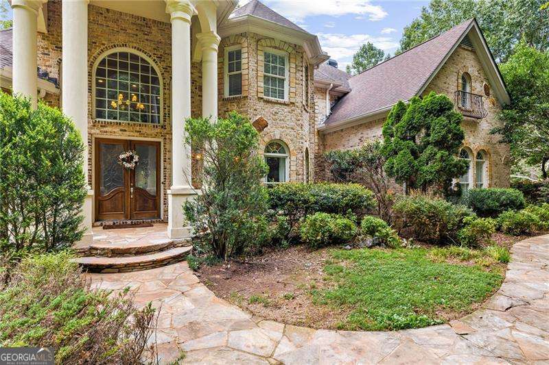 221 Allmond Lane Alpharetta GA 30004