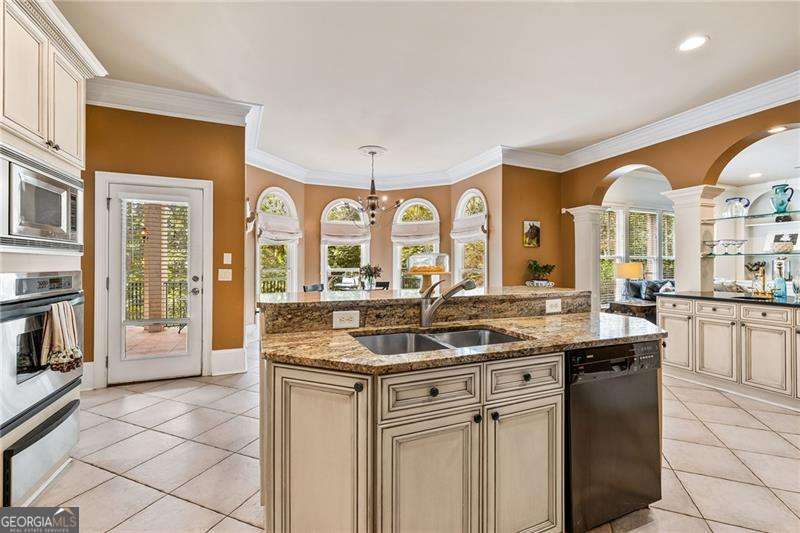221 Allmond Lane Alpharetta GA 30004