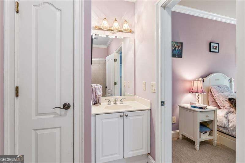 221 Allmond Lane Alpharetta GA 30004