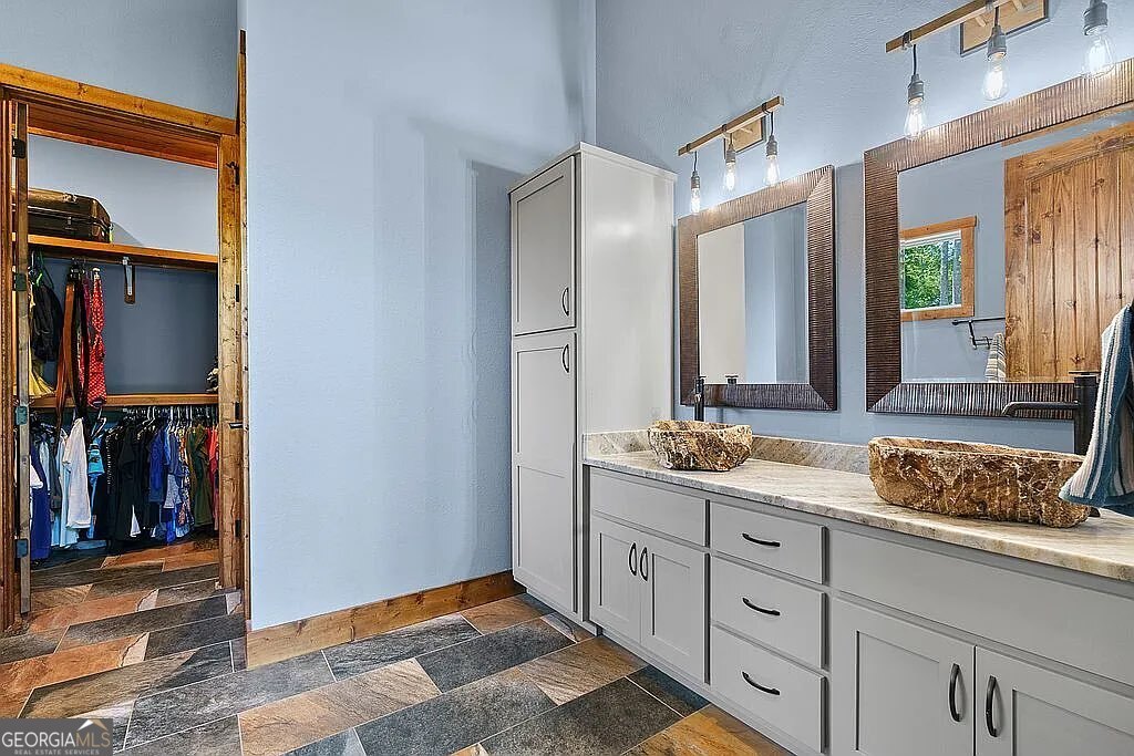 1281 High River Crossing Ellijay GA 30540