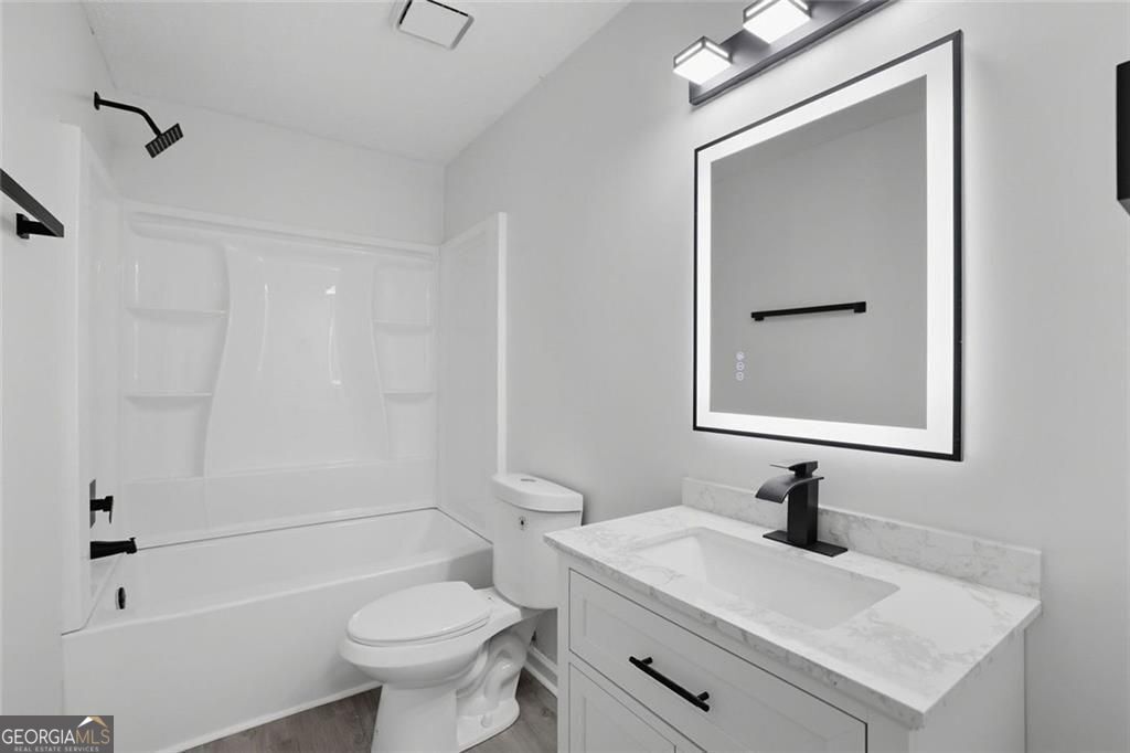 4645 Riveredge Cove Snellville GA 30039