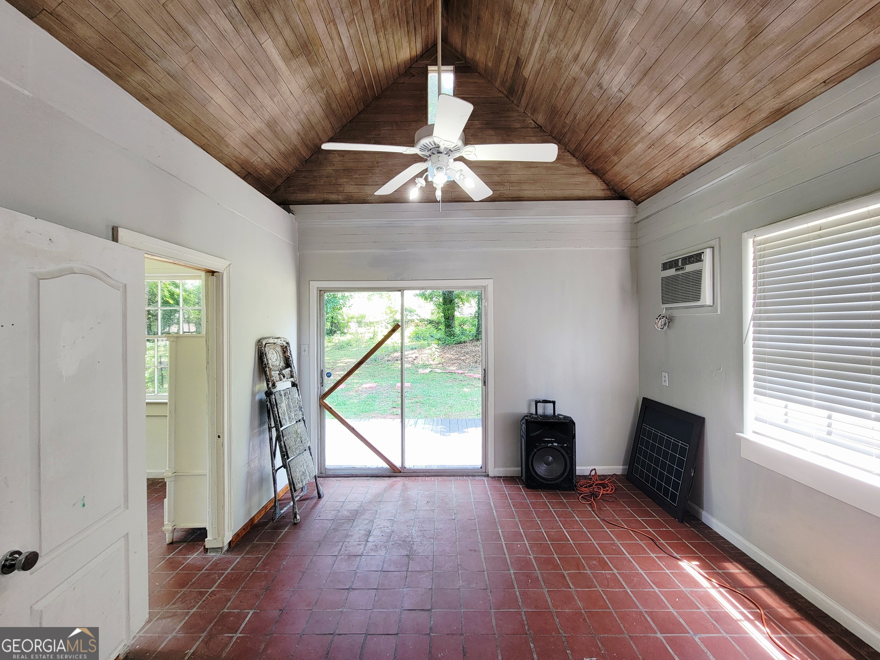 1805 Us Highway 29 West Point GA 31833