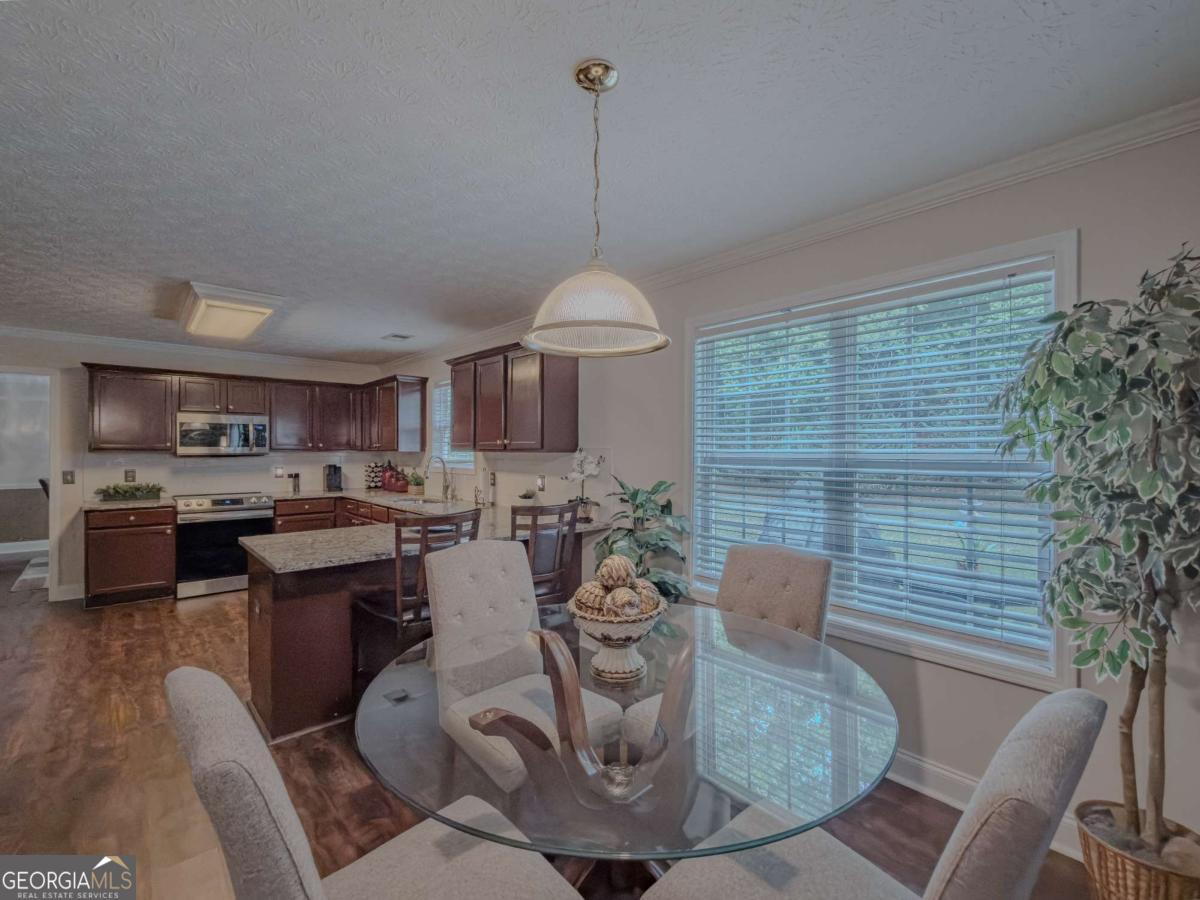 6042 Fairington Farms Lane Lithonia GA 30038