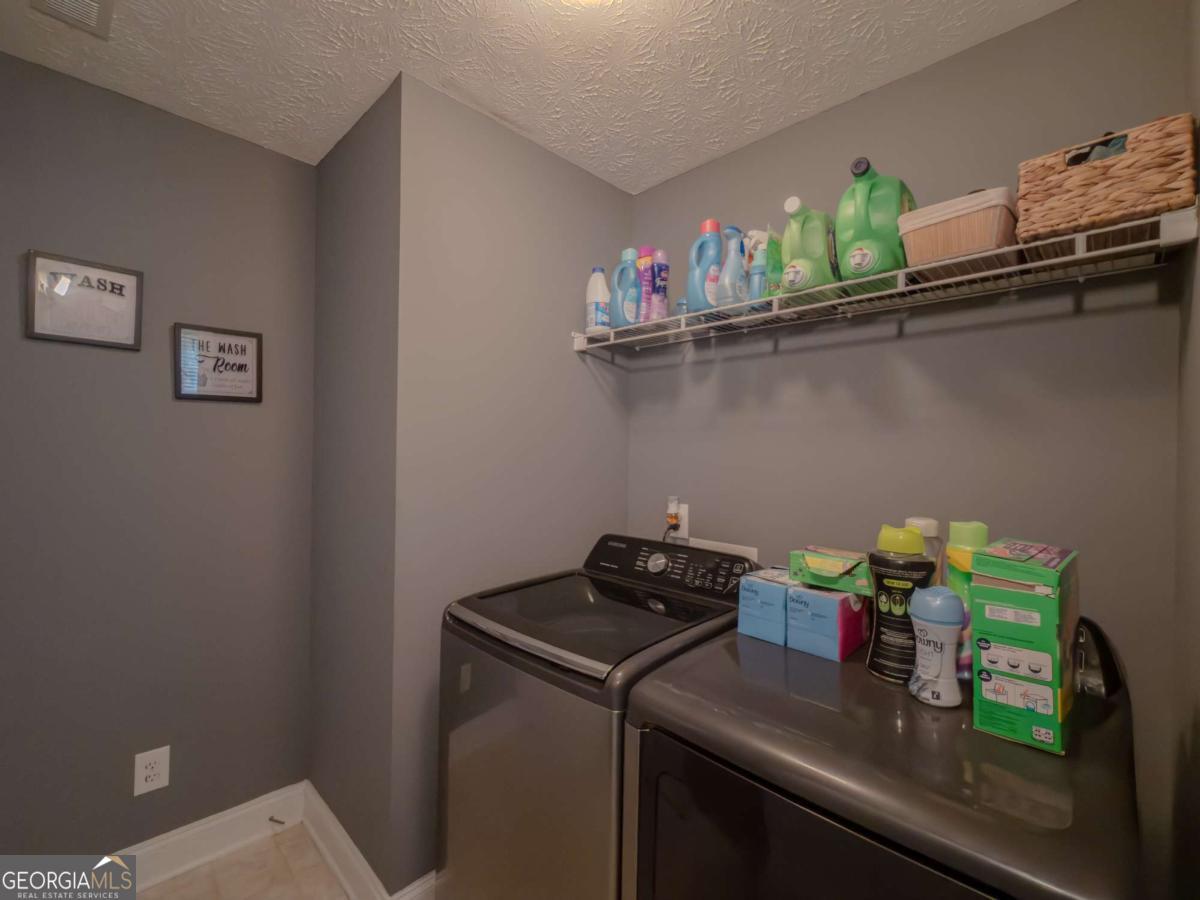 6042 Fairington Farms Lane Lithonia GA 30038