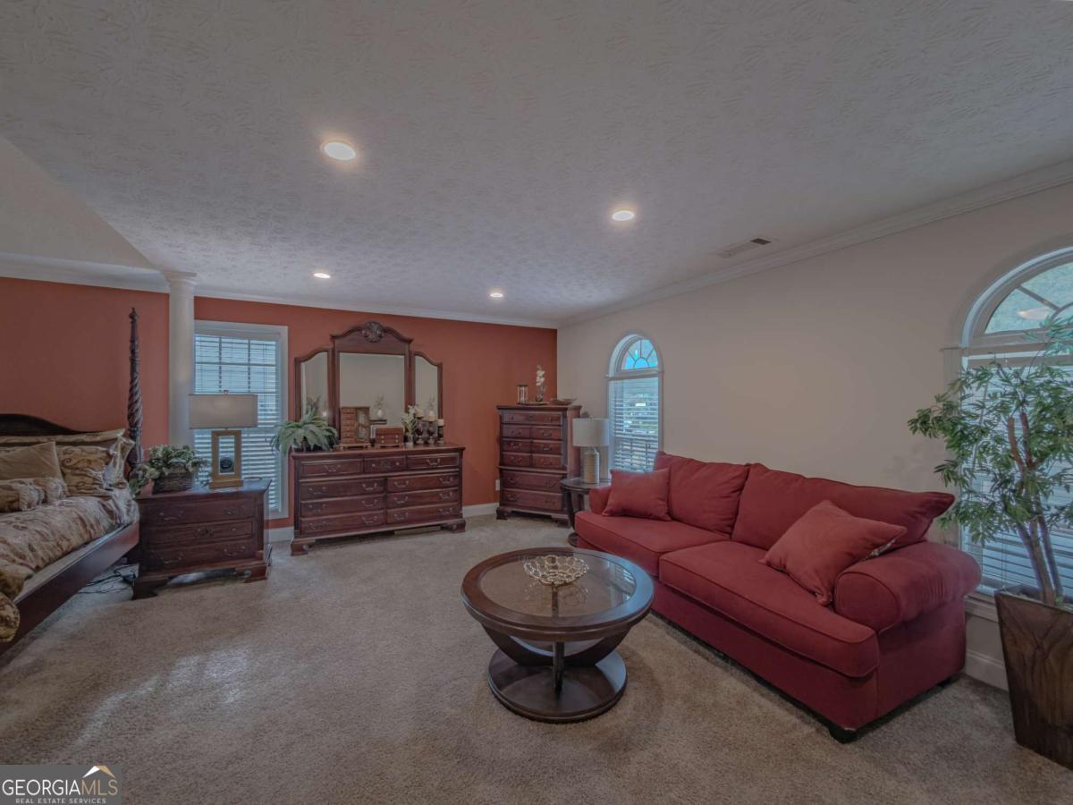 6042 Fairington Farms Lane Lithonia GA 30038