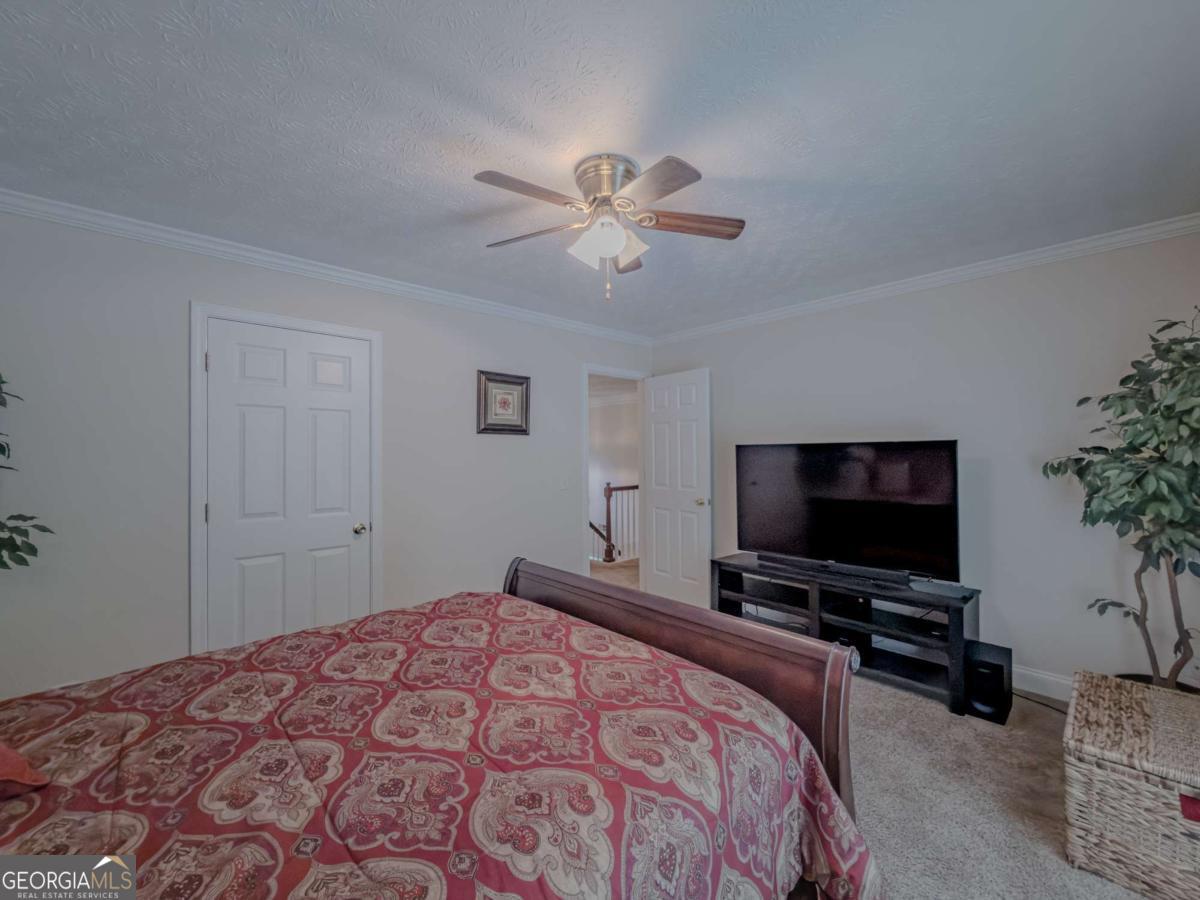 6042 Fairington Farms Lane Lithonia GA 30038