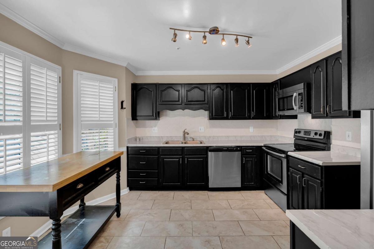 513 Salem Woods Drive SE Marietta GA 30067