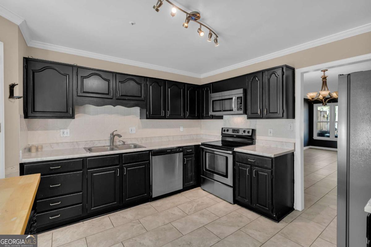 513 Salem Woods Drive SE Marietta GA 30067