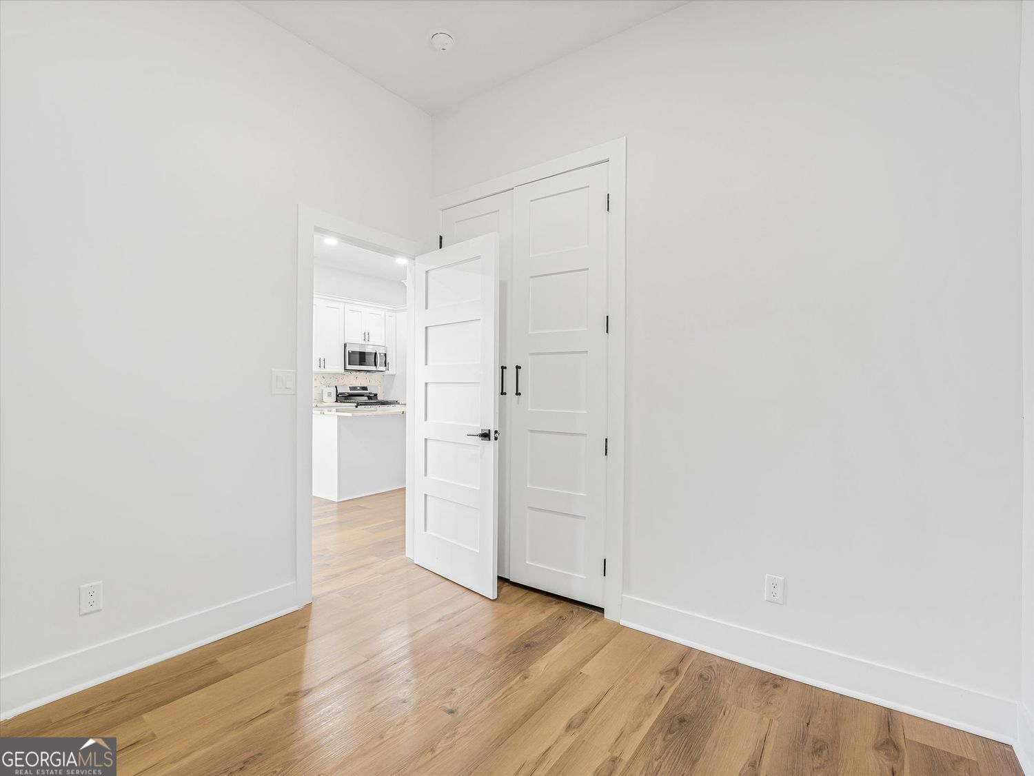 1571 Mary George Avenue NW Atlanta GA 30318